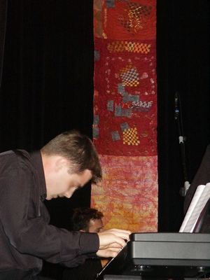 Sylvie Christophe, pendrillon pour "Hommage à Albert Hamann", 2004